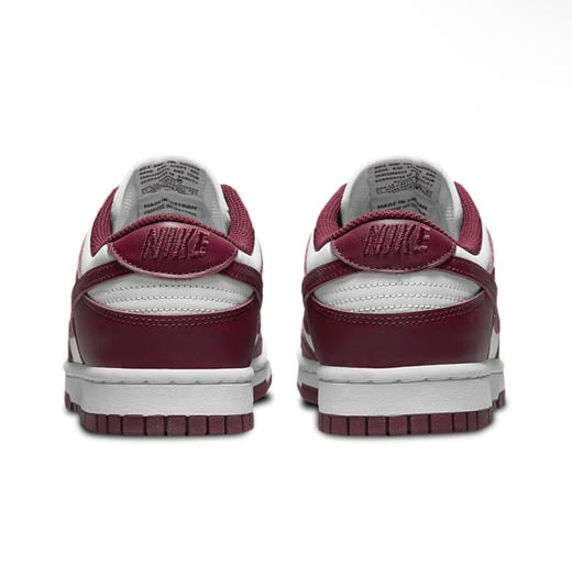 莆田大厂出品 1∶1细节还原  Nike Dunk 低帮板鞋 酒红配白色 秋冬第一双DUNK搭配起来非常显白  经典又百搭上脚嘎嘎帅 配色恰到好处~ 商品图3