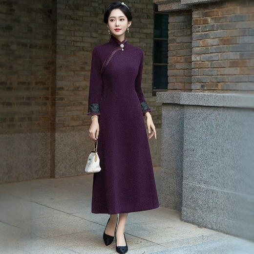 HQ-357高档金貂绒旗袍2024冬季新款复古改良新中式国风连衣裙女气质长款 商品图0