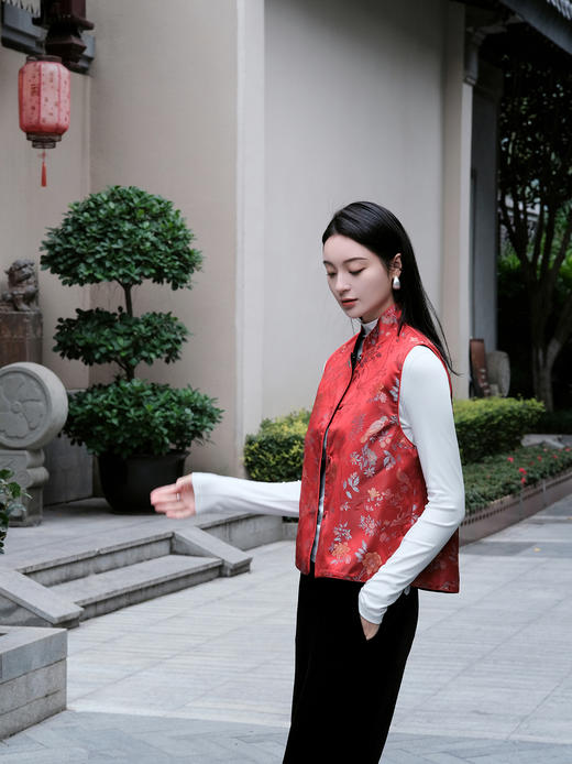 盛唐牡丹| 鹊笑鸠舞宋锦双面穿夹棉马甲 商品图3