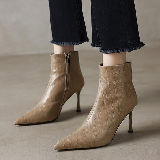 【预售5天】秋冬季新款靴子尖头细跟压花羊皮时装靴简约百搭短靴女FDJ&YC-332 商品图4