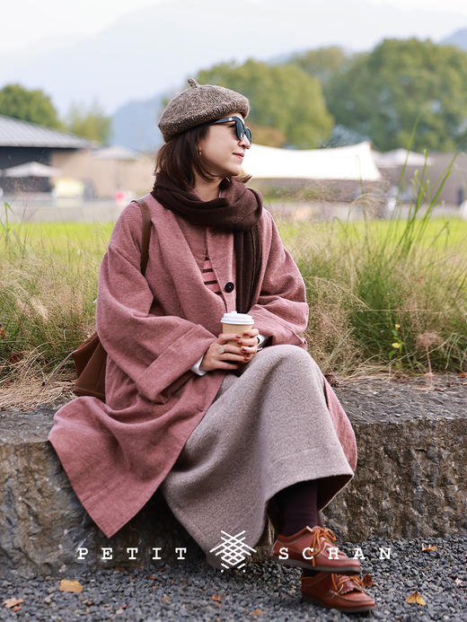 PETIT SCHAN小闪 CLO#657 Roundness 圆相 绵羊毛立领两穿休闲箱型中长款大衣 商品图2