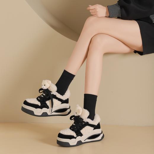 westory2024年秋冬新款休闲风厚底平跟舒适百搭毛毛鞋休闲板鞋W24DM85071 商品图0