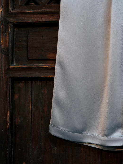 瑕疵|盛唐婧| 极简缎光松紧腰阔腿裤-蓝色 [特价品] 商品图3