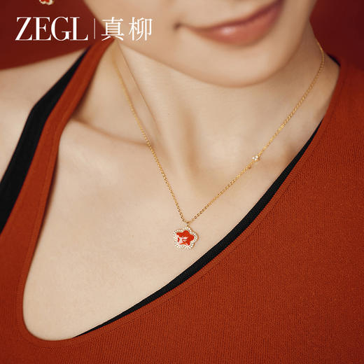 ZEGL真柳设计师小红花系列笑脸花花项链女款2024新款简约秋冬配饰 商品图3
