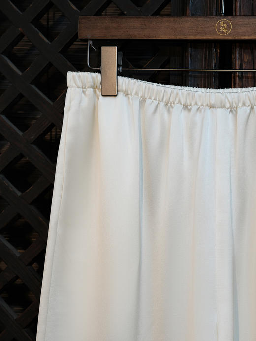 瑕疵|盛唐婧| 极简缎光松紧腰阔腿裤-白色 [特价品] 商品图3