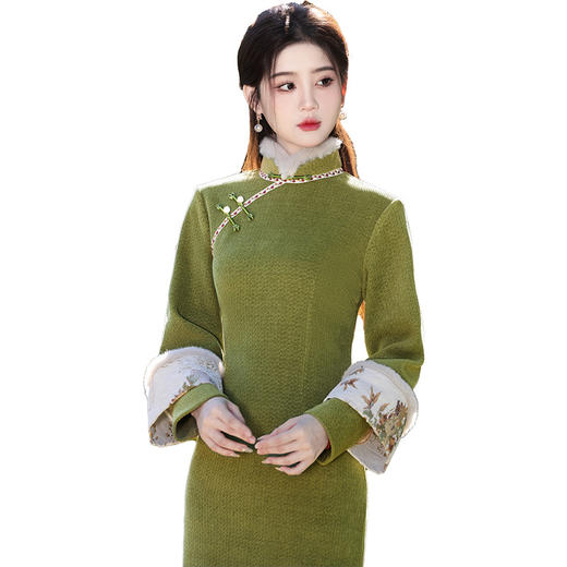 YG-2521雪尼尔绿色倒大袖旗袍2024秋冬款新中式加绒加厚复古民国风 商品图4
