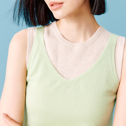 东黎 • 山羊绒女士秋冬休闲舒适打底背心 4087 商品图10