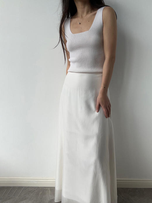 Puree｜#1978 Square-neck Tank  & #1974 side slit pencil skirt 纯羊绒方领背心+侧开杈半身裙 [黑 / 未染色本白] 商品图2