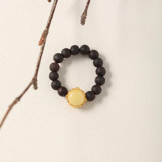 【锦心·降真香蜜蜡戒指】中式国风手串配饰 敦煌福泽小众轻奢戒指 商品图1