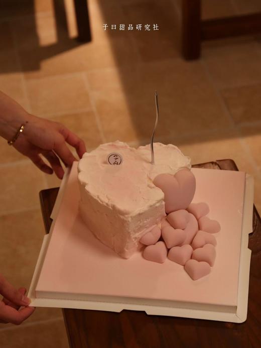 爱心喷砂蛋糕（提前6小时预定/主图5寸） 商品图0