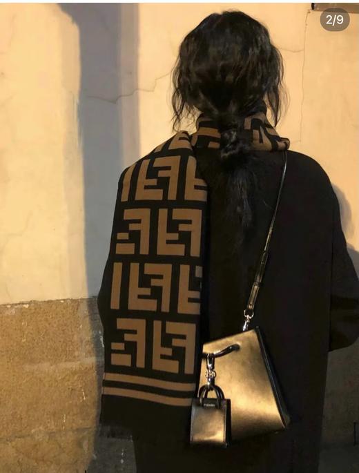 老花FF经典围巾 商品图1