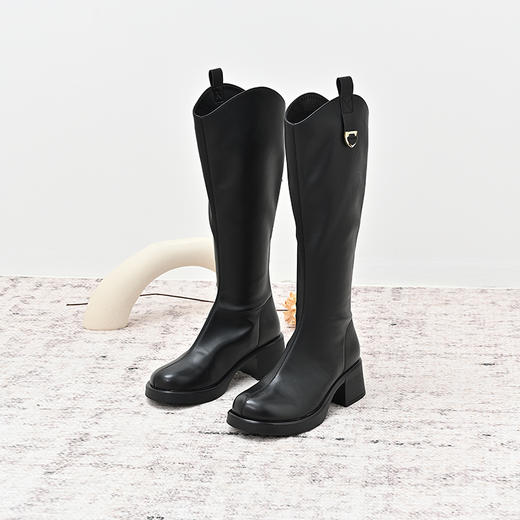 经典鲨2024年冬季新款黑色百搭圆头加绒保暖中粗跟长筒靴女KW87-D58031 商品图2