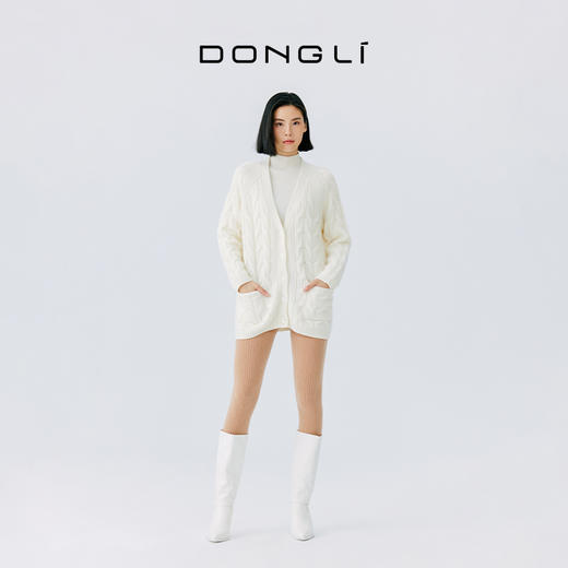 东黎 • 山羊绒女士秋冬季V领绞花宽松休闲开衫 19C16 商品图4