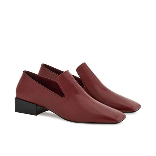 【特价商品不退不换】FERRAGAMO 菲拉格慕 莫卡辛鞋女  0777131-005 .【鞋底有膜，试穿小心】（暂无品牌物料包装） 商品图0