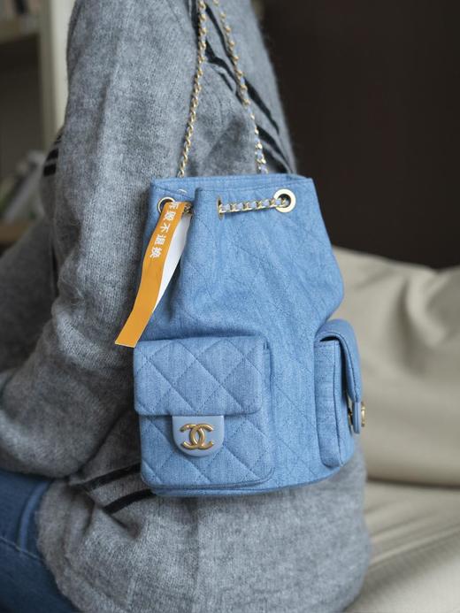 香奈儿25C早春度假系列丹宁牛仔双肩背包肩带依然皮穿链风格（HH） 商品图8