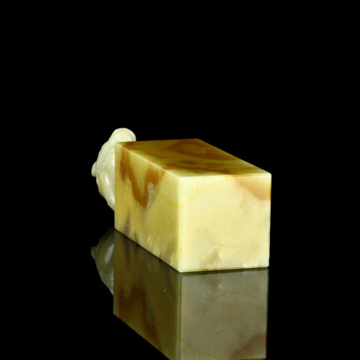 孤品2024024：手工精雕青田石封门菜花黄兽钮方章-2.5*2.7*9.5cm练字落款送礼佳品 商品图4