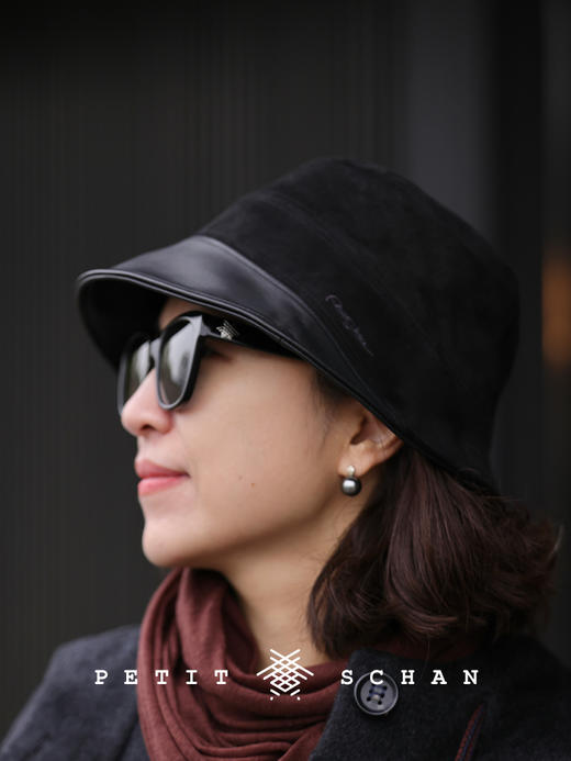 PETIT SCHAN小闪 #077 Downton abbey 唐顿庄园 意大利进口柔雾感麂皮绒小羊皮拼接渔夫帽 商品图2