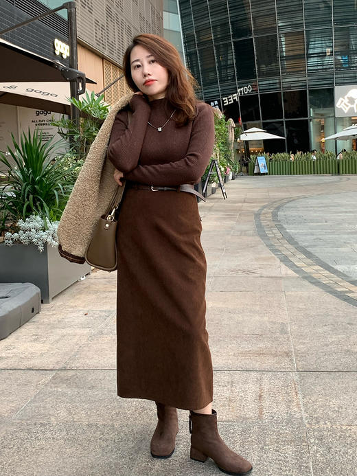 【百图lulu定制】【羊羔毛外套】羊毛毛 麂皮内里 防风保暖 时髦外套 商品图4