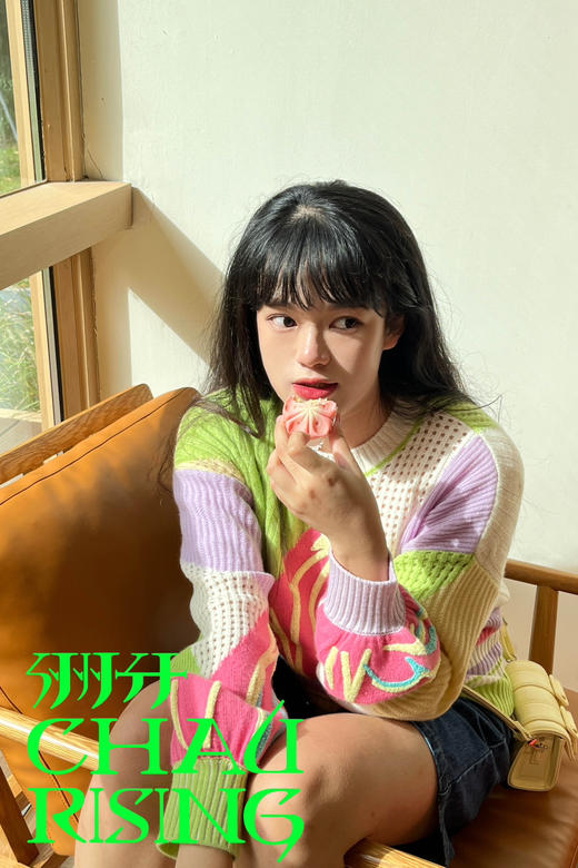 刺绣镂空羊绒衫 商品图2