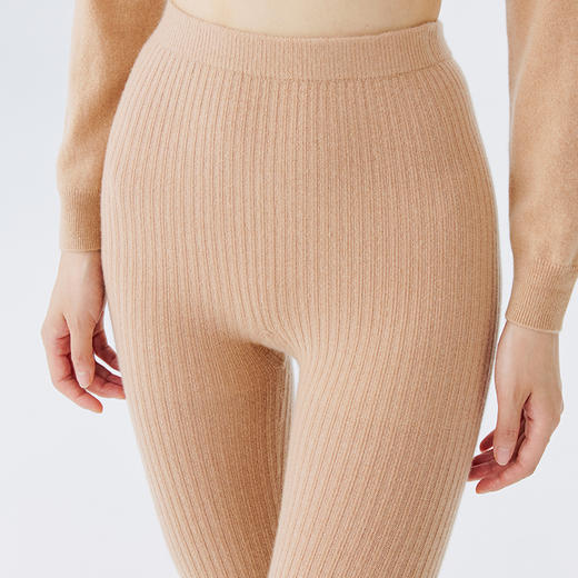 东黎 • 山羊绒女士秋冬修身显瘦保暖时尚连体踩脚裤袜 2002 商品图3