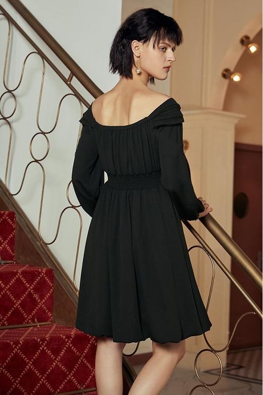 komello 经典复古一字肩黑色连衣裙 14576 商品图2