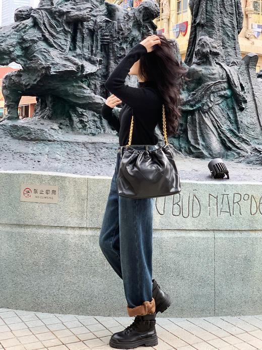 【百图lulu定制】【加厚北极绒老爹裤】不贴腿 超保暖 显瘦遮肉 微宽松加厚老爹牛仔裤 商品图2