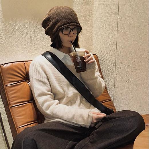 【顺丰包邮】44659 洛诗琳小浣熊无缝V领套头羊毛上衣女3397 商品图4