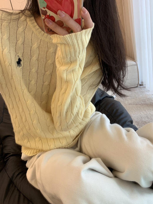 114-2 亲戚工厂 原材 80羊毛20羊绒 小马刺绣 圆领针织长袖 温润亲肤舒适 商品图9