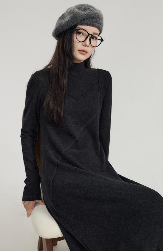 💯【全国包邮】🔺仟梓赫 磨绒假两件小灰裙：💕还得是极简❗️按头安利这条🌟磨绒假两件连衣裙❗️ ⚠️代工厂好不容易出来的一批，🌻搭配各种大衣/皮草外套都需要它  商品图4