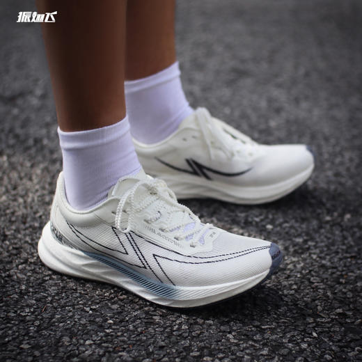 ZFLY振翅飞全掌碳板中考竞速体测鞋短跑跳高跳远训练鞋 商品图5