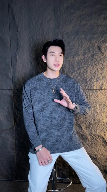 T1740秋季新款潮牌个性扎染提花圆领套头长袖百搭时尚户外上衣 商品图0