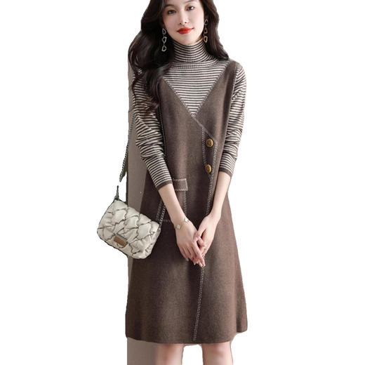 【配大衣连衣裙女】秋冬中长款针织衫假两件毛衣裙宽松内搭打底针织裙 商品图4