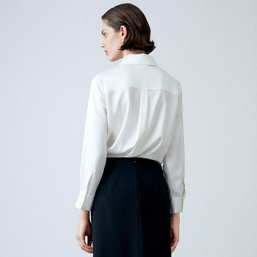 EITIE爱特爱春季新款时尚百搭显瘦印花衬衫女7709401 商品图4