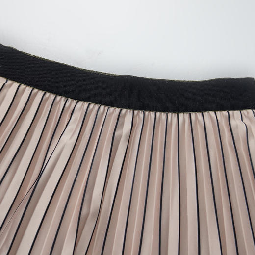 MG1Q043麦克斯菲瑞休闲半裙 商品图2