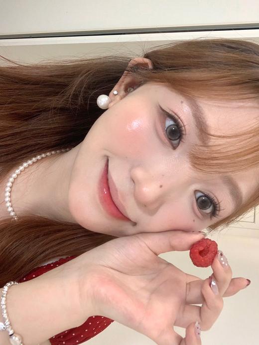 Bunnyshiny 小沙粒 棕/小尘埃 褐  年抛 14.2mm 商品图4