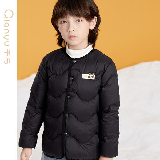笛莎千与2024冬季新款男女童同款简约基础圆领轻薄羽绒服 商品图5
