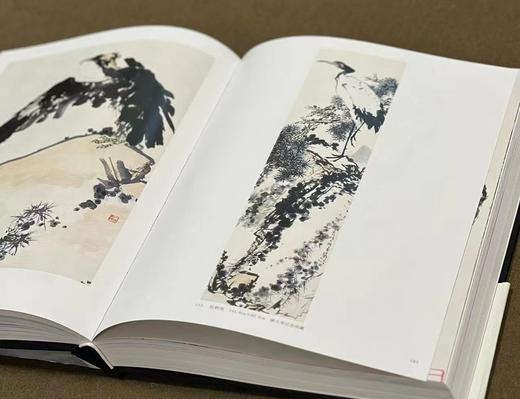 《潘天寿书画集》（纪念版），潘公凯 主编，布面精装，8 开，504页，仅印500册，浙江人民美术出版社2024年二印。定价680，售价544
  商品图9