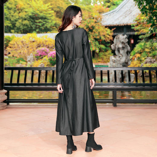 初秋推荐 | 夜落花乌民族风连衣裙 | 现货加急发 商品图3