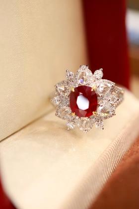 1.8ct刻面红宝石戒指