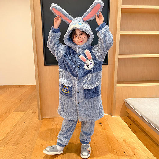 【冬季保暖，珊瑚绒加厚睡袍套装，可外穿家居服】儿童睡袍珊瑚绒 冬季加绒加厚儿童法兰绒 男孩睡衣 可外穿家居服 亲子套装-QQ 商品图1