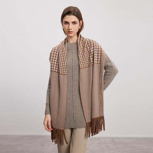 【羊毛撞色围巾】24年秋冬新品女士百搭加厚保暖格纹撞色流苏披肩 商品图1