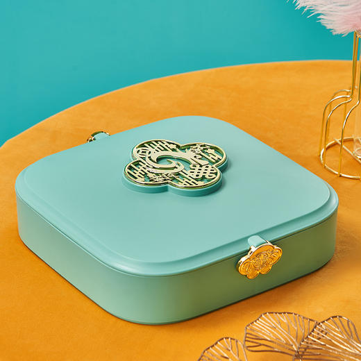 【新春风味；分格收纳】中国红单层果盘糖果盒，细腻的设计搭配实用的分格带盖子，防尘防潮，干果坚果尽在你手中；喜庆零食令人垂涎欲滴；为你带来满满的温馨与欢乐！ 商品图7