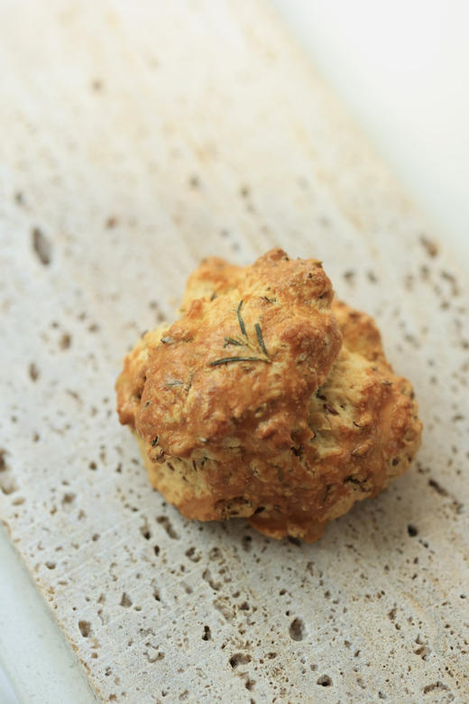 海盐胡麻迷迭香司康 商品图0