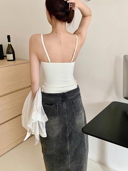 老米优品🎈3-5天！《法式复古温柔丝绒蕾丝吊带》性感纯欲！gao级感满屏溢出~~ 由内而外的舒适感～出镜率非常高喔 商品图4