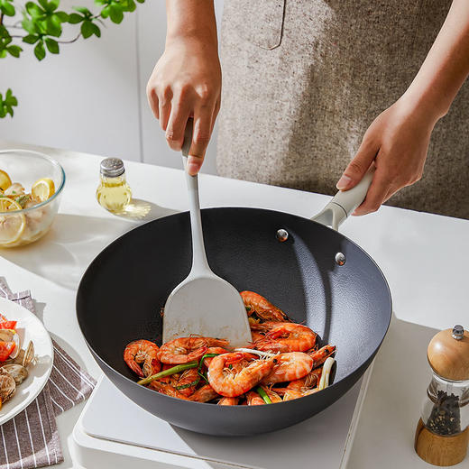 神田（KANDA）铁神云朵款多功能0涂层不粘炒锅32cm云峰白& 富贵红（赠蒸盘+清洁膏/乳） 商品图11