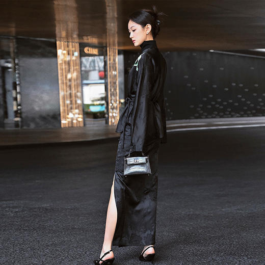 【顺丰包邮】99733 洛诗琳新中式重工钉珠提花外套半裙两件套767 商品图3