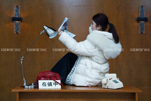 【门店同款】ENJOY冬季从“绒”冬日抽绳连帽毛领羽绒 159949681 商品图9