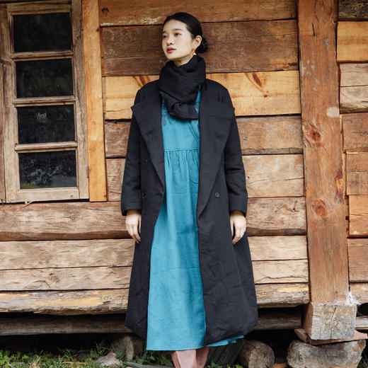 绽放旅行女装255朵/轻感100%全羊毛绣花V领落肩袖长袖廓形连衣裙 商品图2