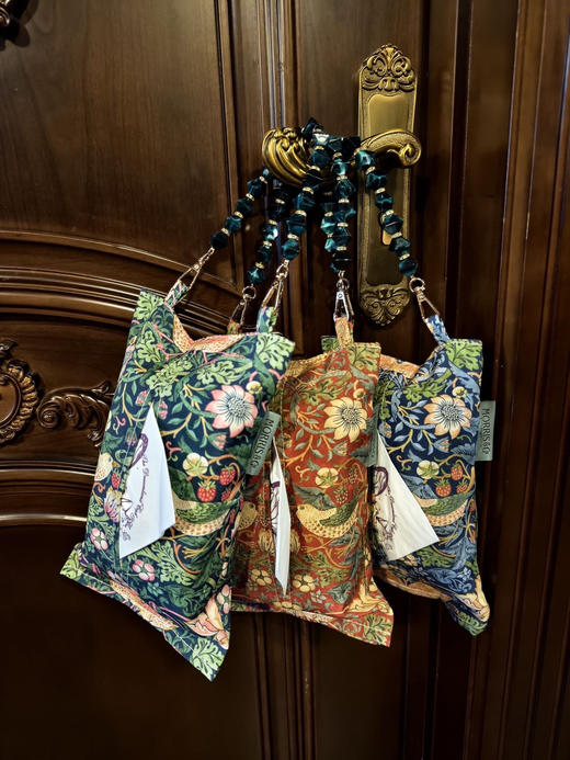 氛围感铁搭子❗️英国Morris经典名画系列茶巾桌旗！有从没见过的新花色❗️  ⭕️升级款双层茶巾✅经典画稿系列，三色可选  💰29元起独家秒杀，顶级艺术画作带回家！桌旗，还有新品纸巾抽 商品图4