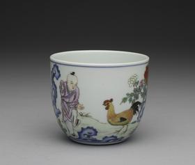 清乾隆 粉彩鸡缸杯